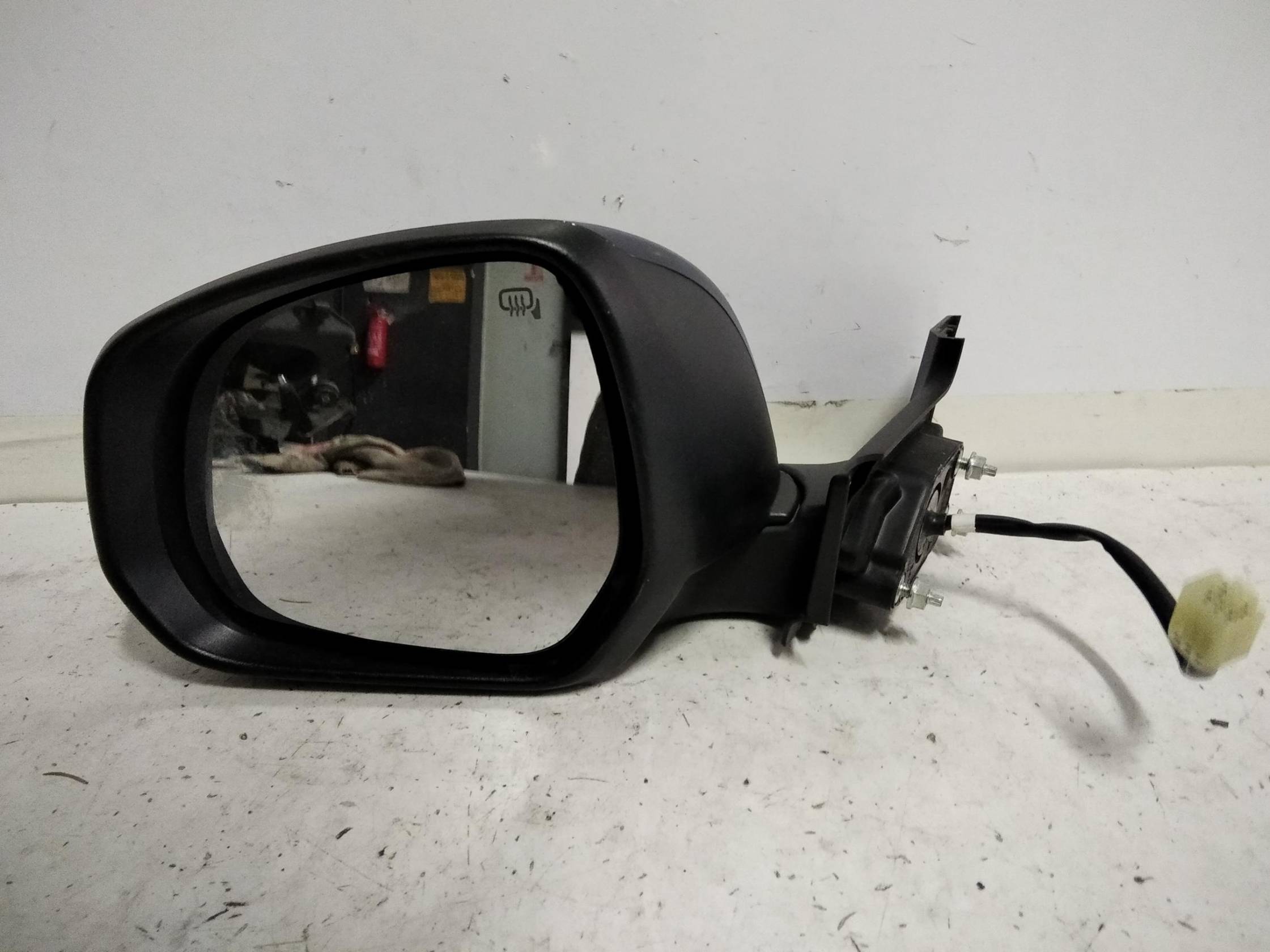 Retrovisore est. regolaz. elettr. sx.